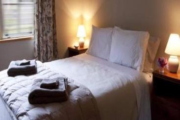 تختخواب و صبحانه Silver Peaks Lodge