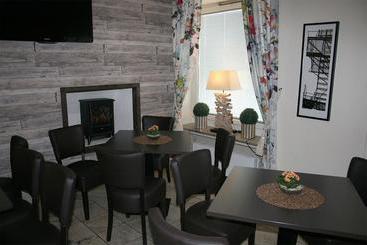 هاستل Carlstadcity H Boutique Hotell