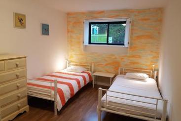 Cascais Cool Hostel Suites & Pool