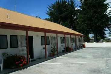 Pania Lodge Motel