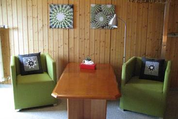 هتل Zimmer & Z Morgä Schönenboden