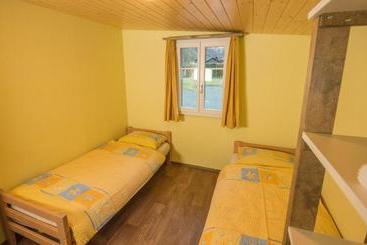 Общежитие Schutzenbach Backpackers For Adults 18 35