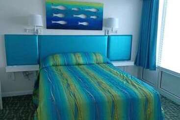 Islander Beach Resort