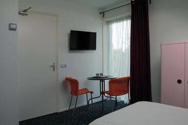 مبيت وإفطار Dorpslogement Pieterburen