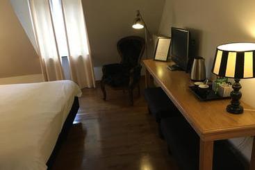 هتل Chambres D'hotes Rekko