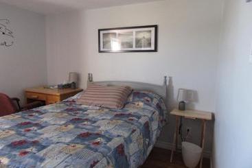 هتل Hostellerie Du Suroît