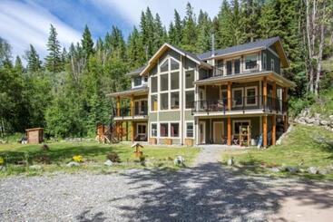Peaks Bed And Breakfast