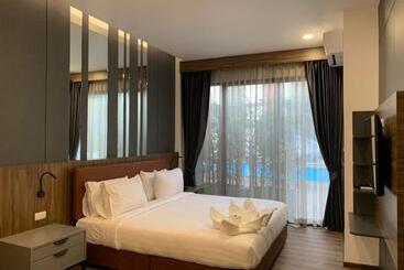 Отель The Riverkwai Bridge Resort 2