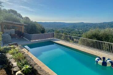 پانسیون Villa Pipa Polaris I Suite Elula   Vue Privilégiée, Intime, Sophistiquée