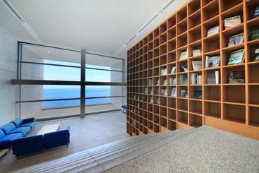 هتل Toto Seawind Awaji