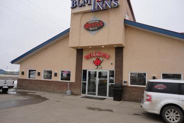 مُتل Best Maple Inn  Drayton Valley
