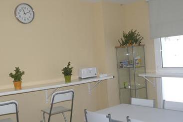 Hostel & Gym Relise   Albergue Juvenil