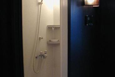 هاستل International Guesthouse Azure Narita