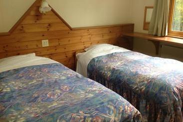 هتل Rusutsu Lodges Pension Lilla Huset