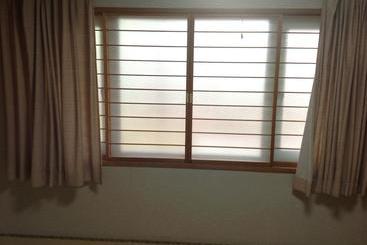 هتل Rusutsu Lodges Pension Lilla Huset