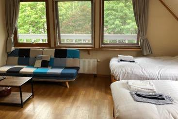 هتل Rusutsu Lodges Pension Lilla Huset