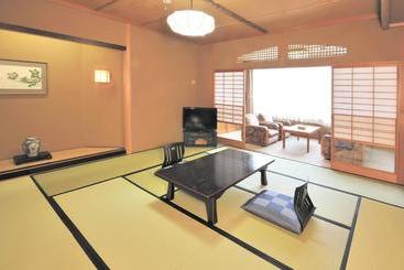 Echigo Yuzawa Onsen Sakura Tei Ryokan