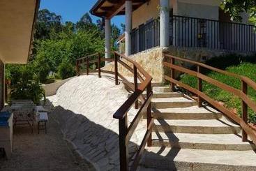 هاستل O Refuxio De La Jerezana