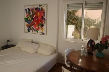 تختخواب و صبحانه Alegranza Bed&breakfast