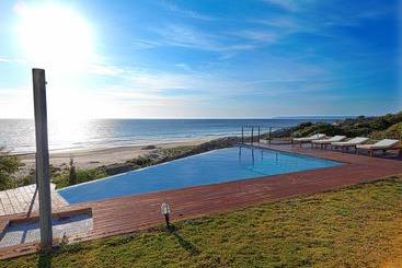 צימר Villa Biarritz