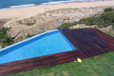 تختخواب و صبحانه Villa Biarritz