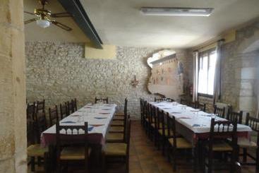 هتل Hostal Mesón Del Rey