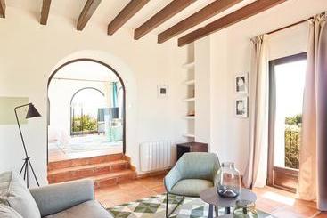 هتل La Finca Ibiza