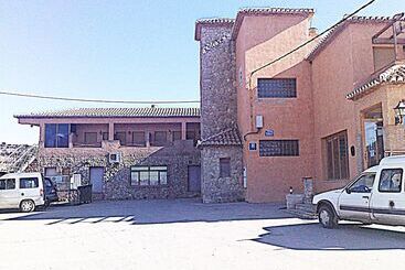 هتل Restaurante Los Caños De La Alcaiceria