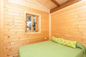 اقامتگاه Camping La Sierrecilla