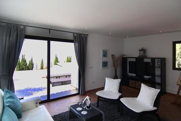 اقامتگاه Finca Stemann