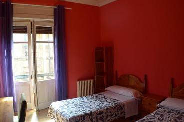 هاستل Residencia Universitaria Europa