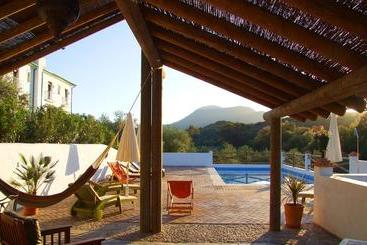 تختخواب و صبحانه Casa Olea Hotel Rural