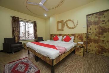 تختخواب و صبحانه Gayatri Inn Annex