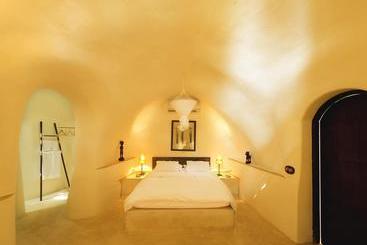 استراحتگاه Nilaya Hermitage