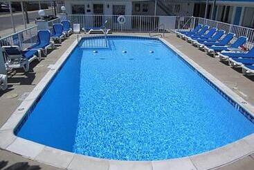 استراحتگاه Apollo Motel