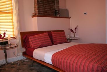 Encore Bed & Breakfast