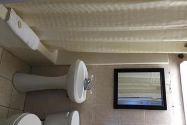 汽车旅馆  Nashoba Valley Inn & Suites