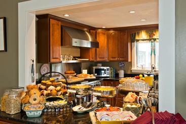 Bed and Breakfast The Foxberry Inn