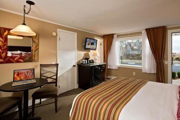 Bed and Breakfast The Foxberry Inn