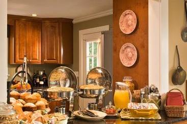 Bed and Breakfast The Foxberry Inn