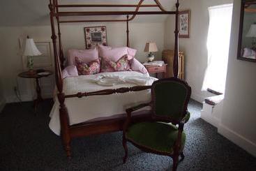 تختخواب و صبحانه Wydnor Hall Inn
