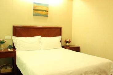 هتل Greentree Inn Anhui Hefei Zhengwu Huaining Road Wanda Plaza Express