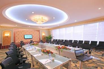 هتل Xinjiang Tianyuan