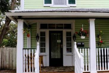 The Londoner Bed & Breakfast