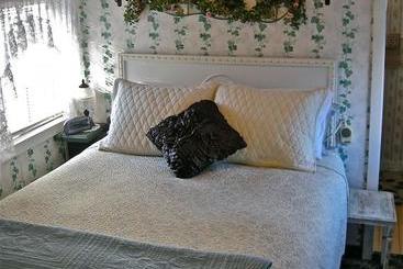The Old Tower House Bed & Breakfast