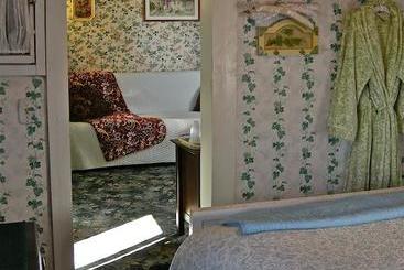 The Old Tower House Bed & Breakfast