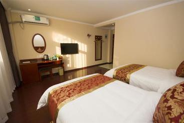 هتل Greentree Inn Henan Zhoukou Wenming Road Business
