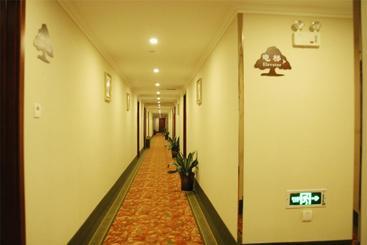 هتل Greentree Inn Liaoning Dalian Wuyi Square Express