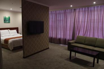 هتل Greentree Inn Shanghai Huangxing Park Subway Station Express