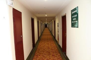 هتل Greentree Inn Shanghai Huangxing Park Subway Station Express